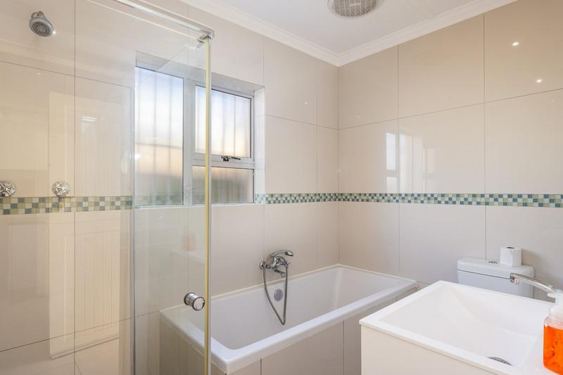 2 Bedroom Property for Sale in University Estate Western Cape